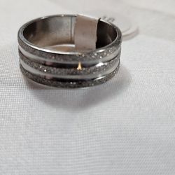 Silver Sparkling Banded Size 18 Ring