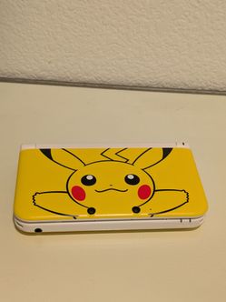Nintendo 3DS XL Pikachu edition