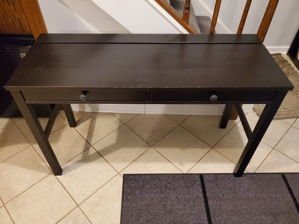 Black Desk With Drawers