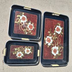 3 I Serving Trays