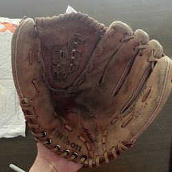 Wilson Fieldmaster A2654 Baseball glove RH Dave Righetti adult leather men MLB
