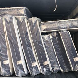 MATTRESS ALL DAY LONG