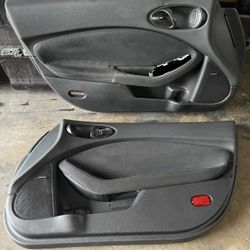 370Z Nismo Door Panels Mint Condition 