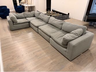 Large 5-Piece Gray Modular Sectional Sofa – Reconfigurable