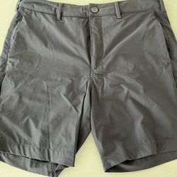 Mens Cuts 7” Shorts (28 Waist) 