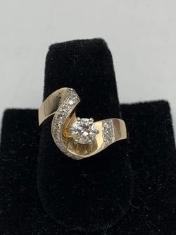Ladies diamond ring #30012