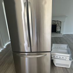 LG Refrigerator 
