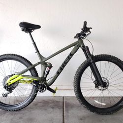Trek full stache 8