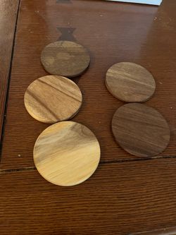 Set of Wooden Coasters (70)