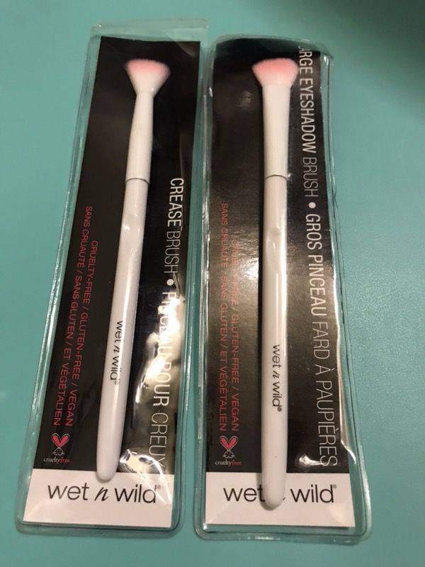 Makeup brushes new