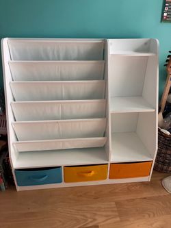 Kids Bookcase (slim)