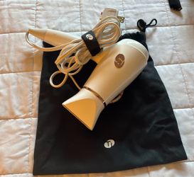 Hair dryer