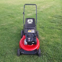 Lawnmower Troy-Bilt/Yard Machine Briggs And Stratton Engine Push 