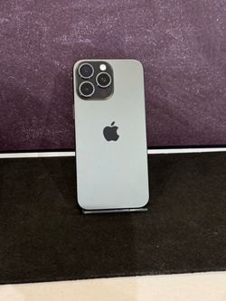 iPhone 15 Pro Max 256GB Unlocked