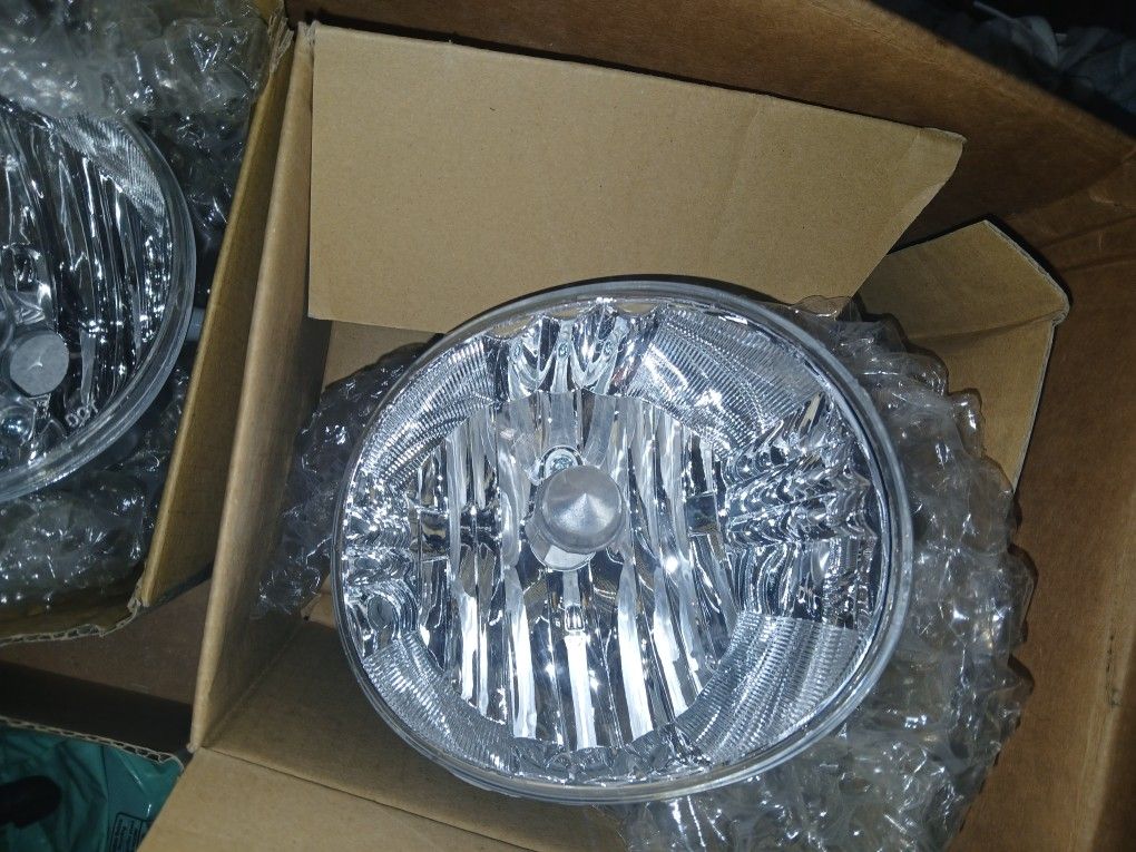 2006 Toyota Avalon Fog Lights