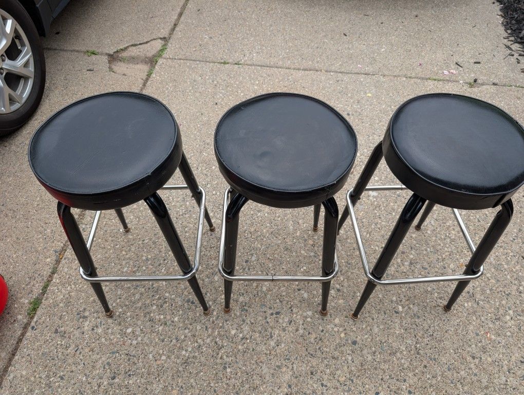 Bar Stools Set Of 3
