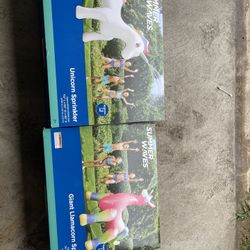Giant unicorn and llamacorn sprinkler ( new inbox ) 7 ft height ( 35 each )