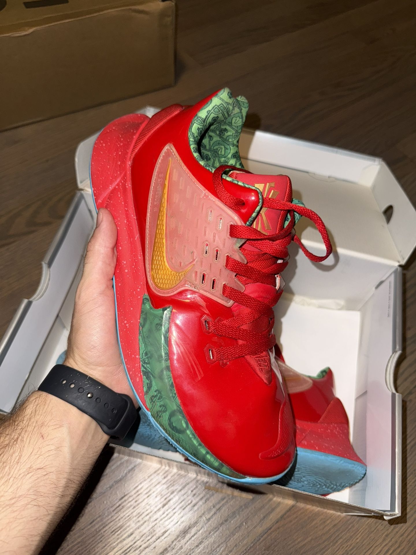 Nike Kyrie 5 Low Mr Krabs