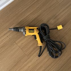 Dewalt Draywall screw gun