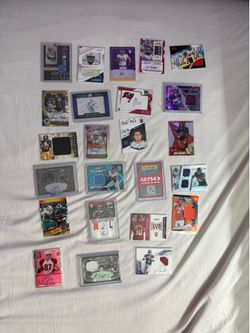 FOOTBALL CARD COLLECTION - 20+ AUTO/MEMORABILIA! ROOKIES + LEGENDS