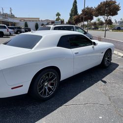 2015 392 SRT