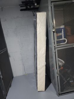 Mattresses and bet stairs carry