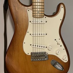 Fender USA Nitro Series Strat Electric Guitar