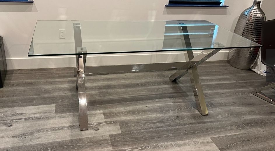 Zgallerie Axis dining table & 4 Grey Wingback Chairs