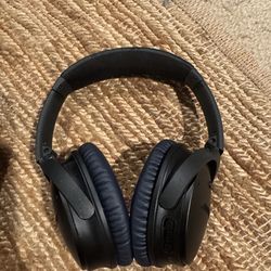 Bose qc QuietComfort 35 wireless bluetooth Headphones, Noise Cancelling - Black