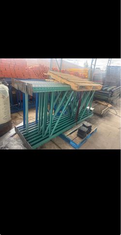Pallet racks and mezzanine installation🔥‼️