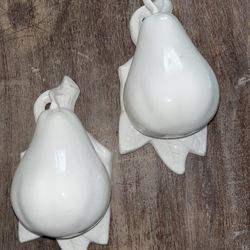 Pair of vintage ceramic pear wall hanging decor made in France