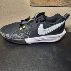 *NEW* Nike Air Zoom GT Cut 3 Black Anthracite GS Size 6Y Women's 7.5