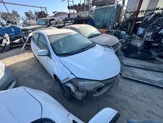2017 Toyota Corolla LE PARTS ONLY