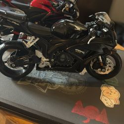 two motorcicle for 6 dollars.  all complete.  
