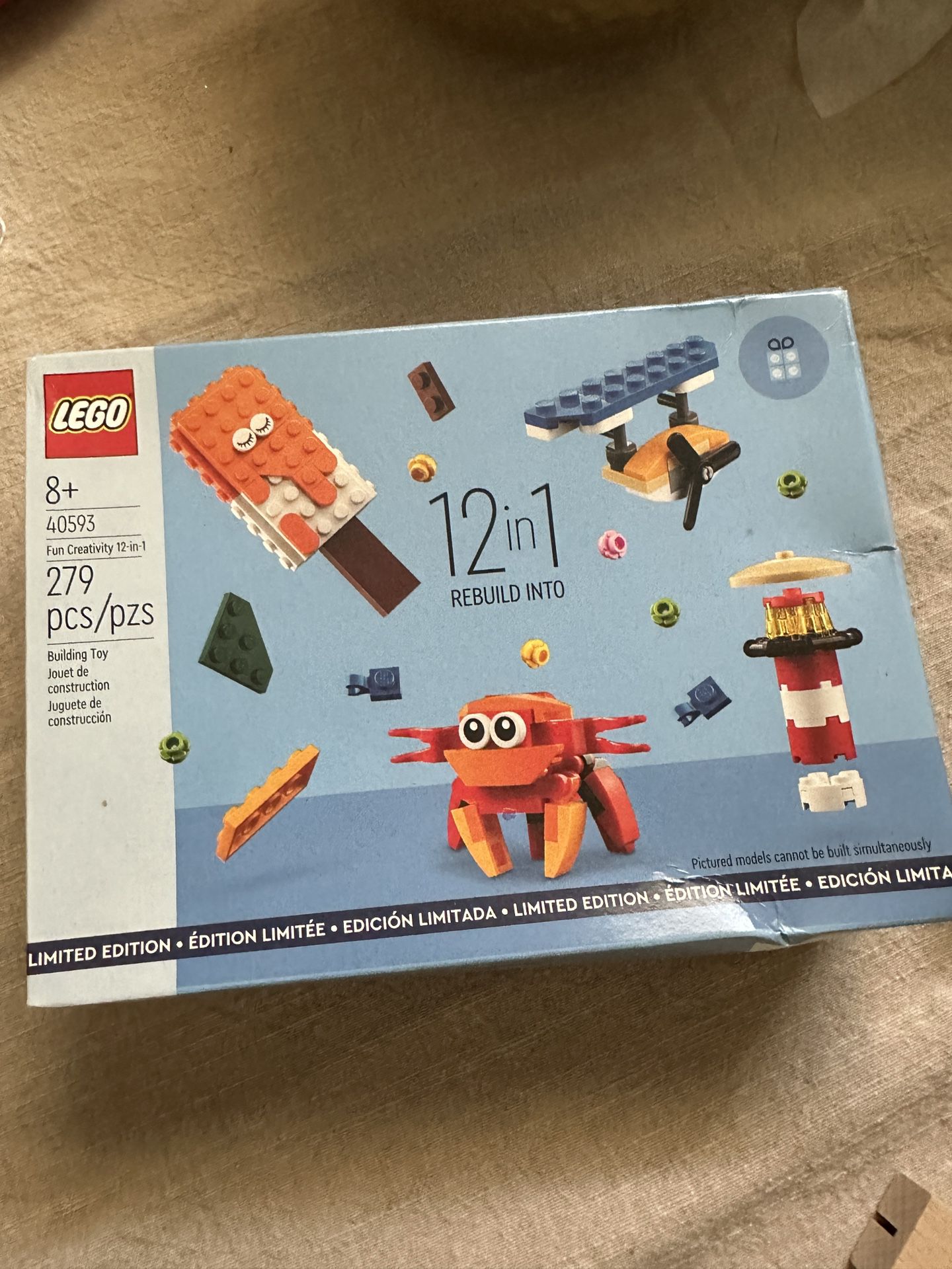 Lego Set 40593 (279 Pieces)