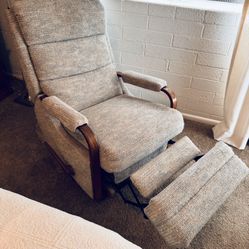 Rocking Chair & Recliner 