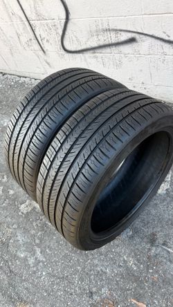 2 tire 225/40/18 Michelin Pilot Sport All Season 4