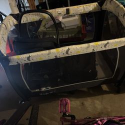 Pack N Play 