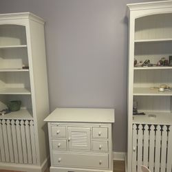 Lexington Solid Wood Bedroom Furniture 