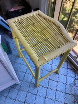 Bamboo table 24 inches tall 21 inches long 16 inches wide $5