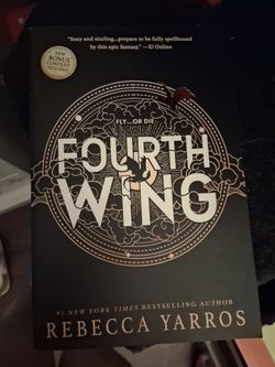 Paperback Fourth Wing Book
