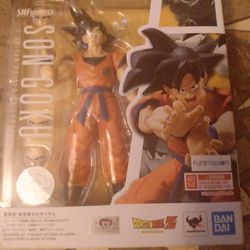 Sh Figuarts Dragon Ball Son Goku Figure In Package Unopened Mint Condition No