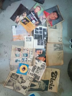 Vintage Elvis Presley scrapbook,cards etc