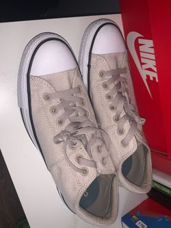 Converse size 11