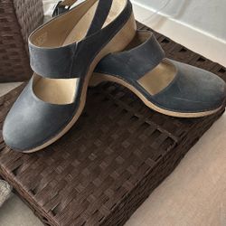 Dansko Mary JaneClogs SZ9.5/41