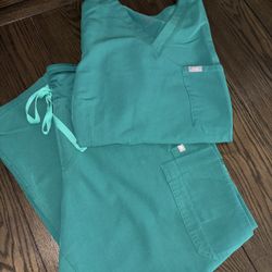 Womens Scrubs *FIGS*