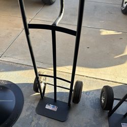 Milwaukee Dolly 