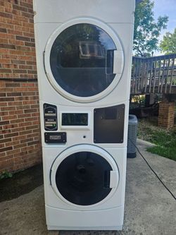 Maytag Commercial Washer and gas dryer combo unit