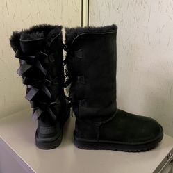 Ugg Boots Bailey Bow Women's Size 6