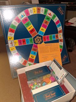 Trivial Pursuit Board Game
